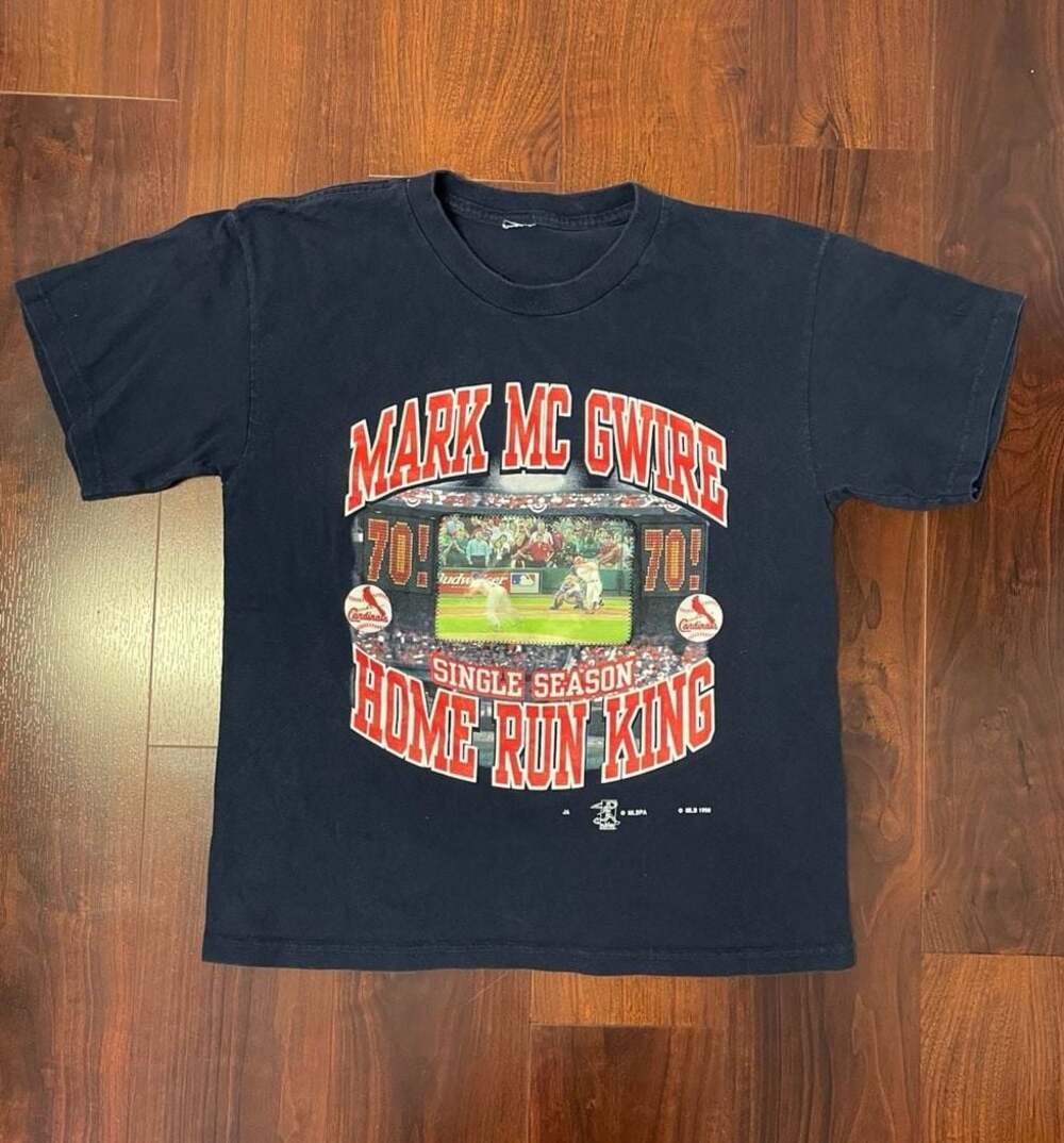 Vintage 1998 Mark McGwire St. Louis Cardinals 70 Home Run King 3d T-Shirt